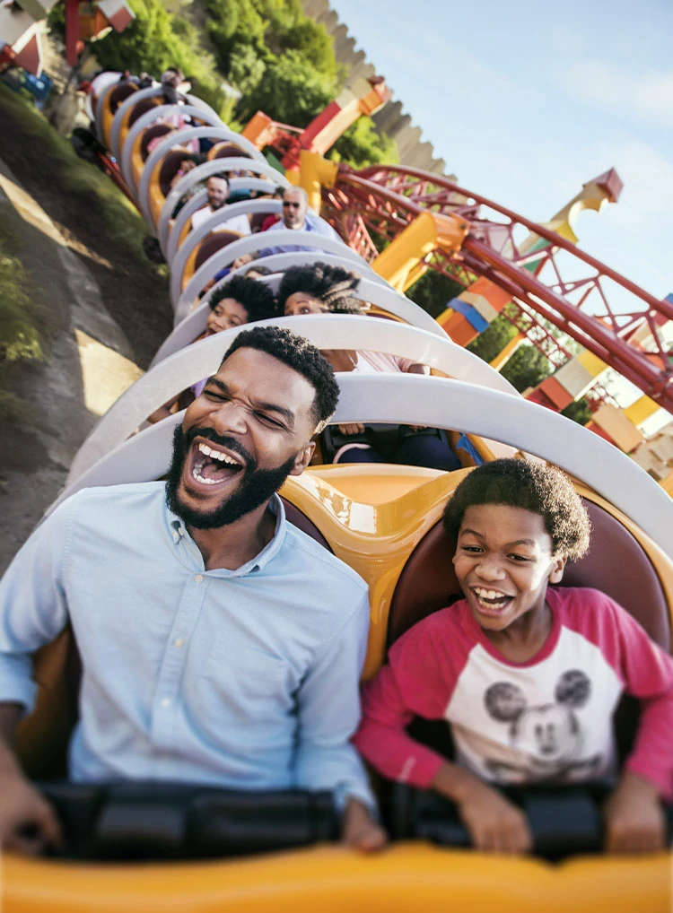 Ingresso 9 Dias Disney com Parques Aquáticos (Park Hopper Plus) Criança – Acesso a Mais de Um Parque no Dia – Acesso a Experiências Esportivas – Grátis 1 IDKIDS (Divertido para as Crianças, Essencial para os Pais. Limite 1 por Passageiro) – Mais Informações, Consulte Detalhes do Item – CRIANÇA (de 3 a 9 anos)